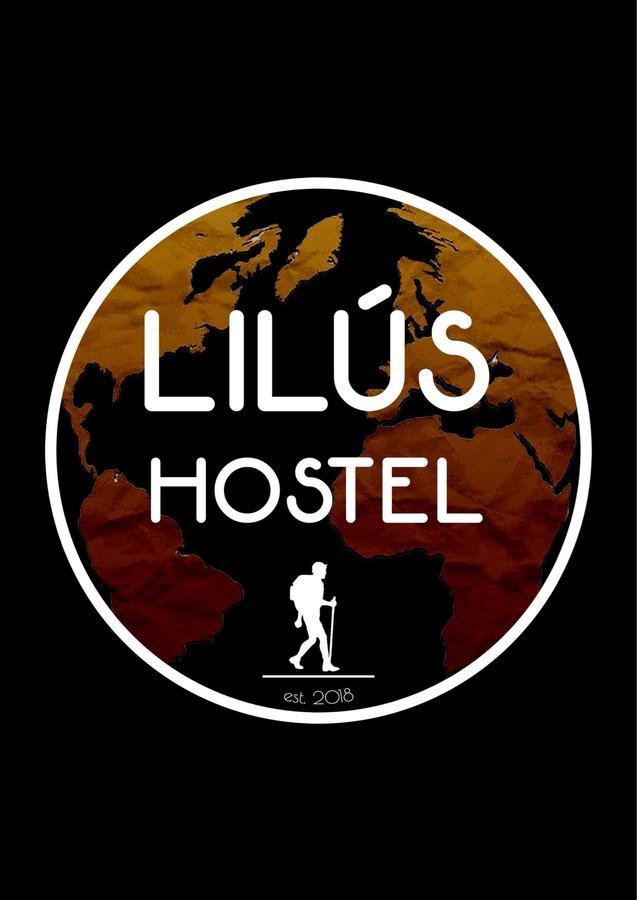 Lilus Hostel Batumi Eksteriør bilde